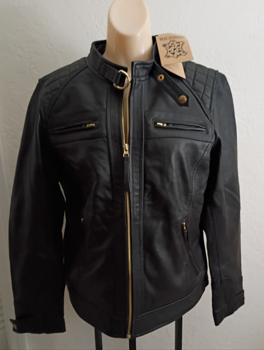 Women's Black Real Leather Moto Jacket Quilted Gold Hardware Size L NWT